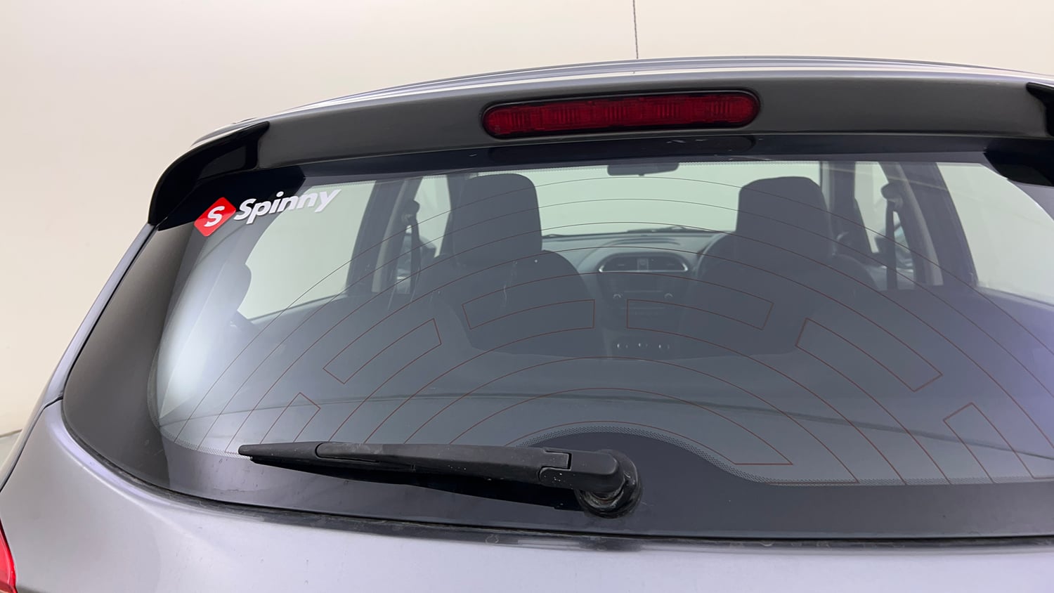 Used 2018 Tata Tiago Revotron XZ w/o Alloy Petrol Manual top_features Rear wiper