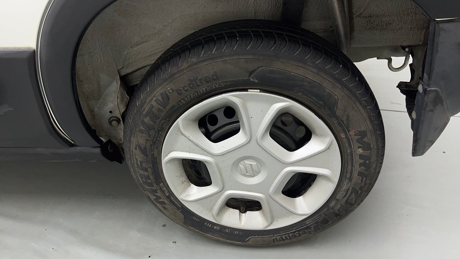 Used 2023 Maruti Suzuki S-Presso VXi Plus (O) AMT Petrol Automatic tyres LEFT REAR TYRE RIM VIEW