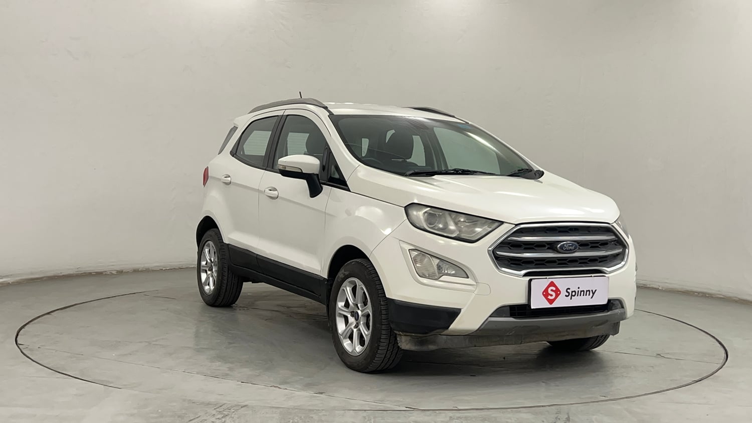 Used 2018 Ford EcoSport Titanium + 1.5L Ti-VCT AT Petrol Automatic exterior RIGHT FRONT CORNER VIEW