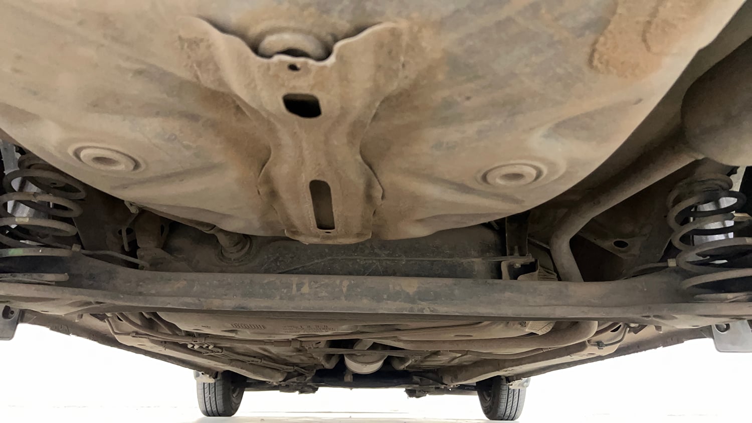 Used 2019 Maruti Suzuki Dzire VDi AMT Diesel Automatic extra REAR UNDERBODY VIEW (TAKEN FROM REAR)