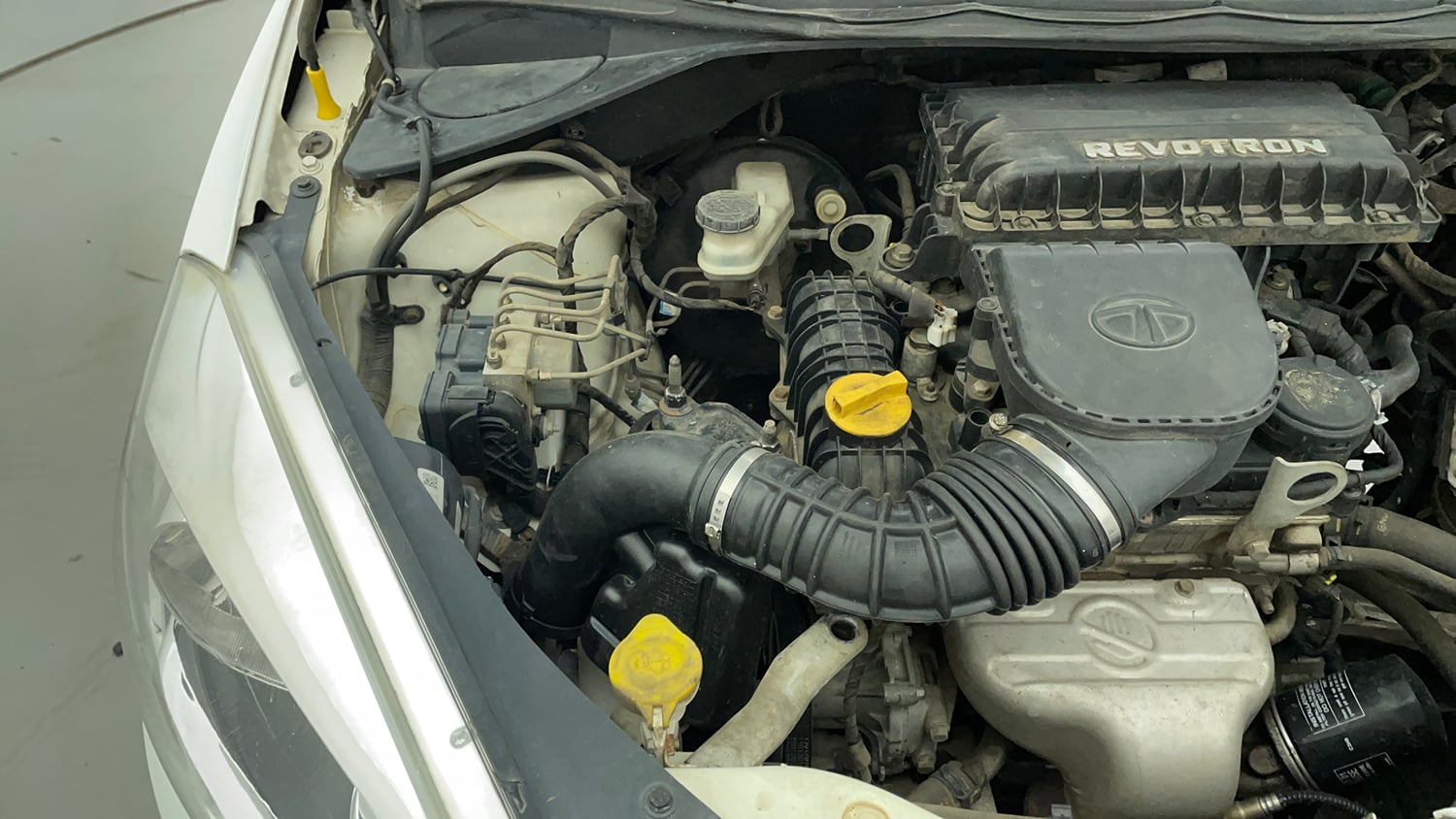 Used 2018 Tata Tiago Revotron XZ Petrol Manual engine ENGINE RIGHT SIDE VIEW