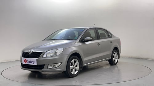 Used 2016 Skoda Rapid 1.6 MPI Ambition Petrol Manual exterior LEFT FRONT CORNER VIEW