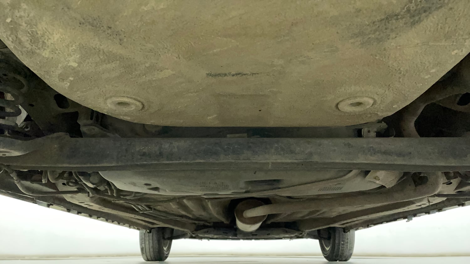 Used 2017 Maruti Suzuki Ignis Zeta 1.2 MT Petrol Manual extra REAR UNDERBODY VIEW (TAKEN FROM REAR)