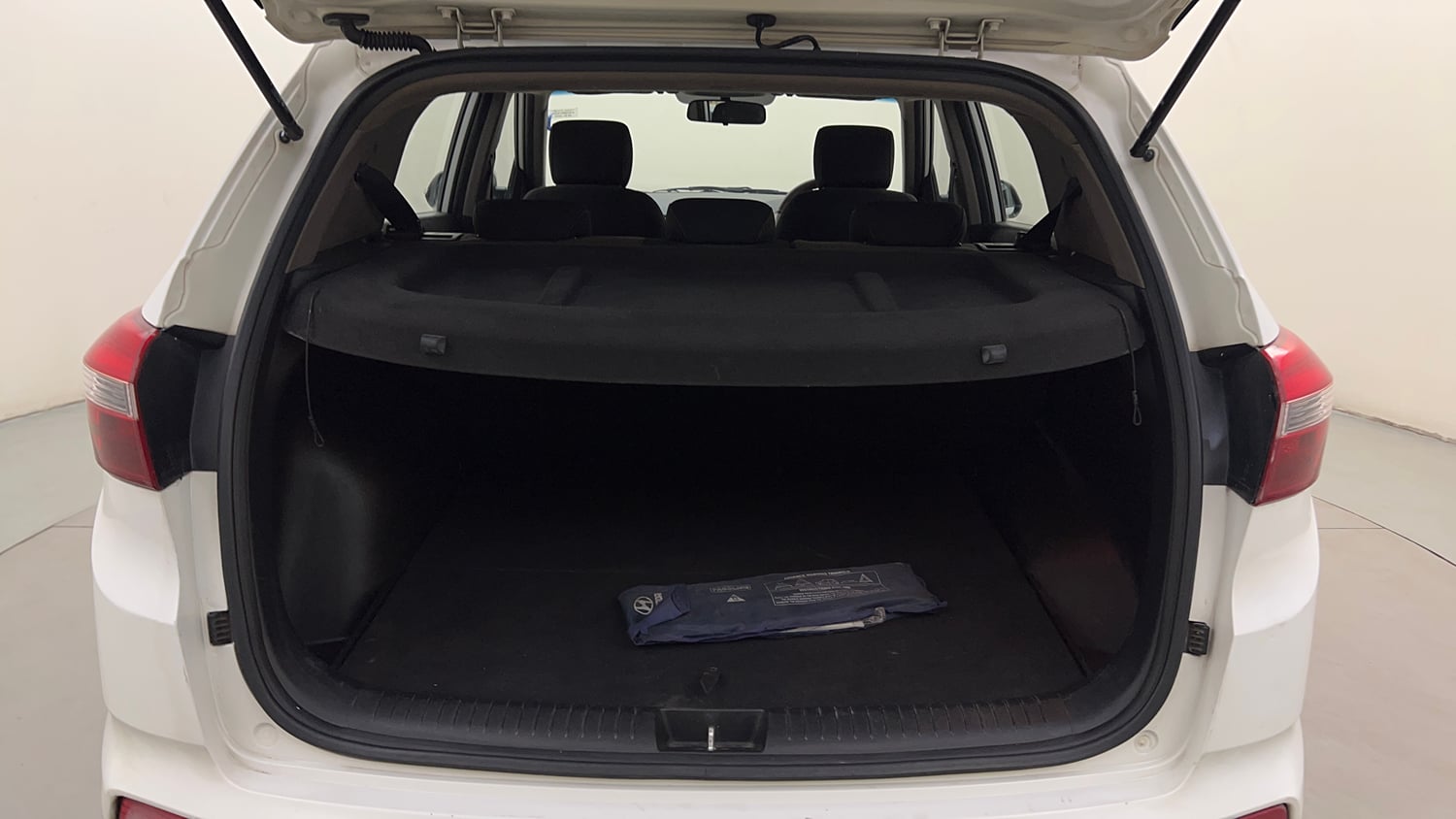 Used 2016 Hyundai Creta 1.6 SX Plus AT Petrol Petrol Automatic interior DICKY INSIDE VIEW