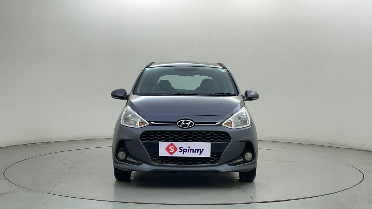 Used 2019 Hyundai Grand i10 Asta 1.2 Kappa VTVT Petrol Manual exterior FRONT VIEW