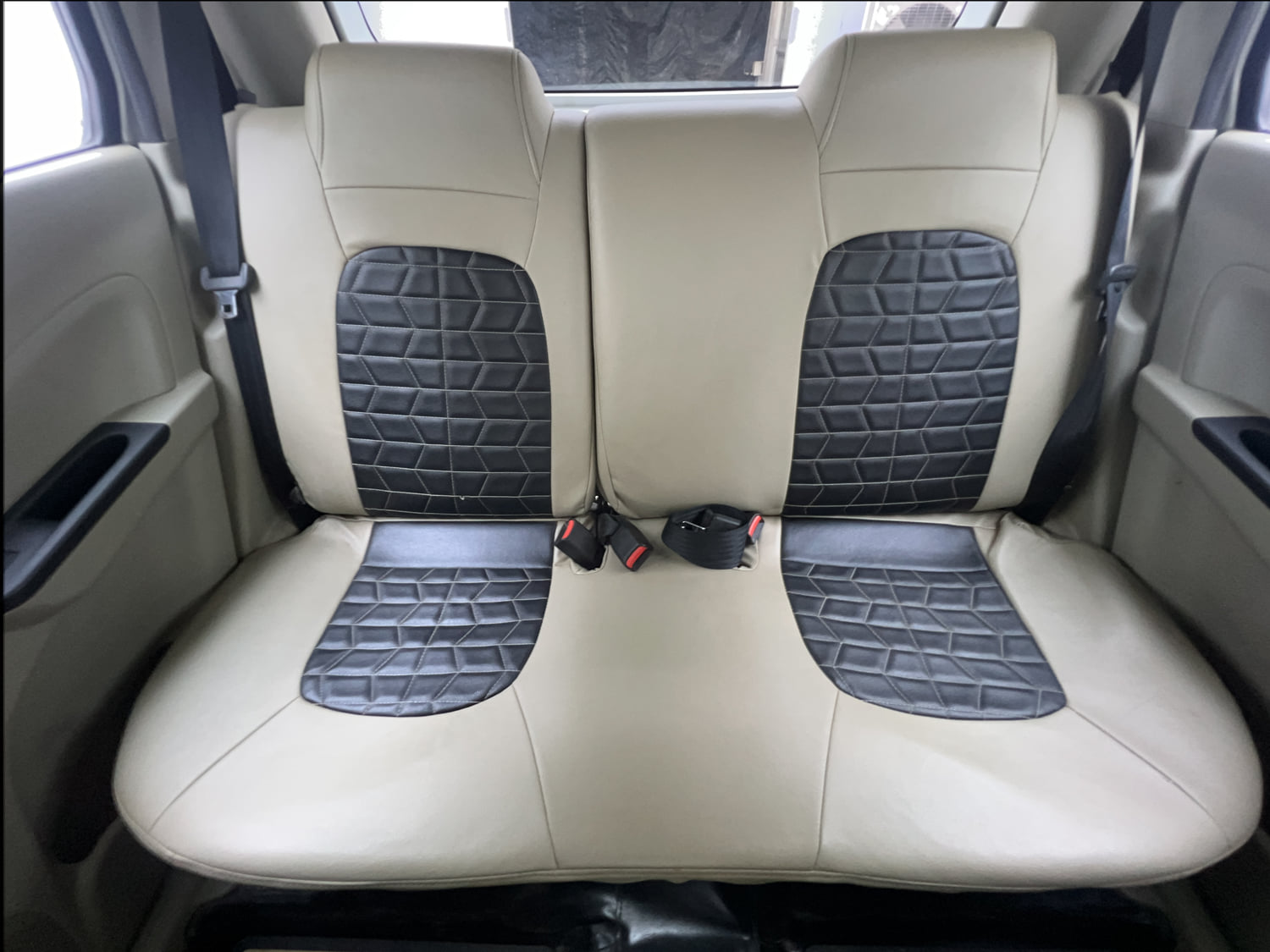 Used 2014 Maruti Suzuki Celerio VXi Petrol Manual interior REAR SEAT CONDITION VIEW