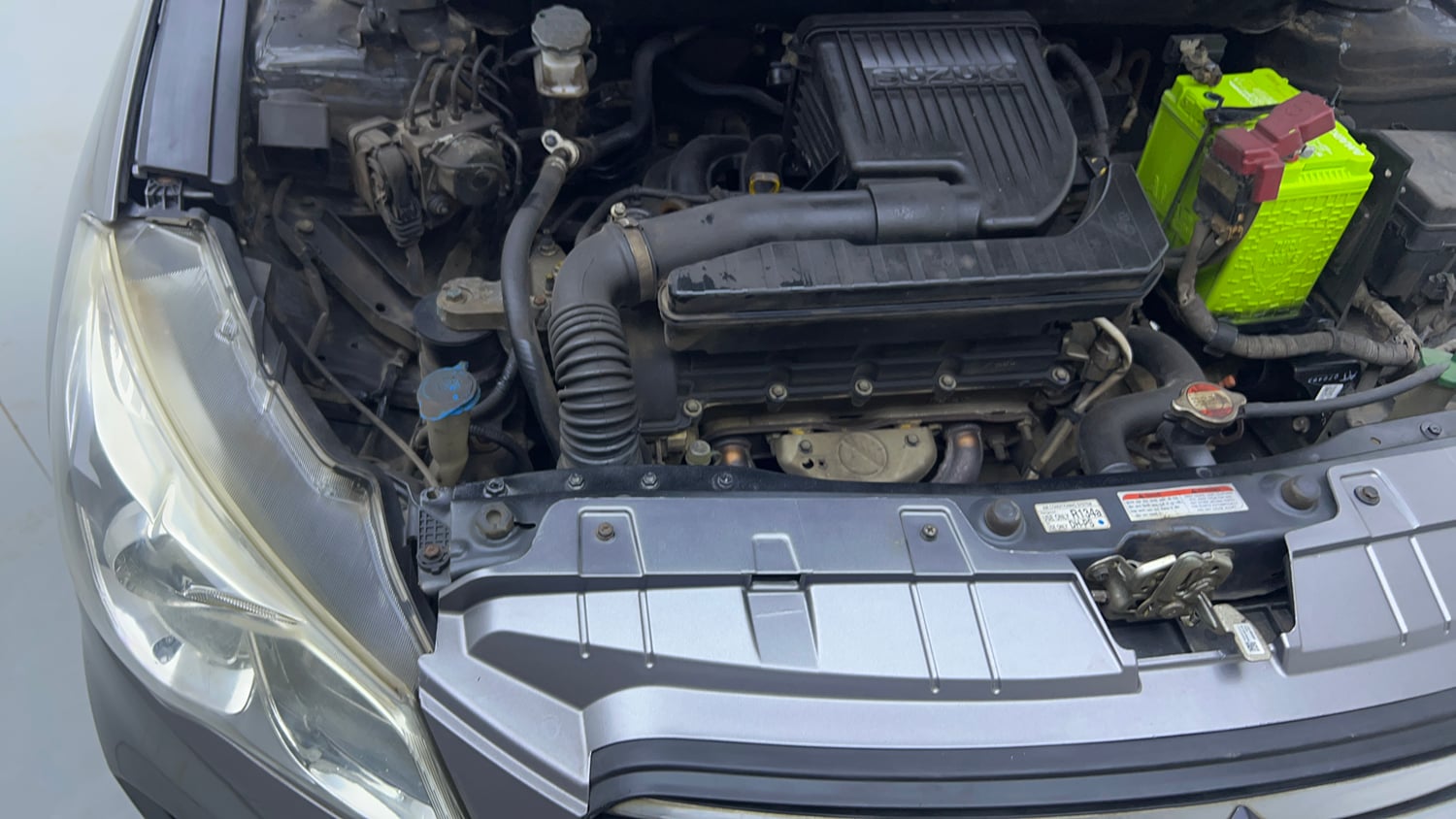 Used 2016 Maruti Suzuki Ciaz ZXI+ AT Petrol Automatic engine ENGINE RIGHT SIDE VIEW