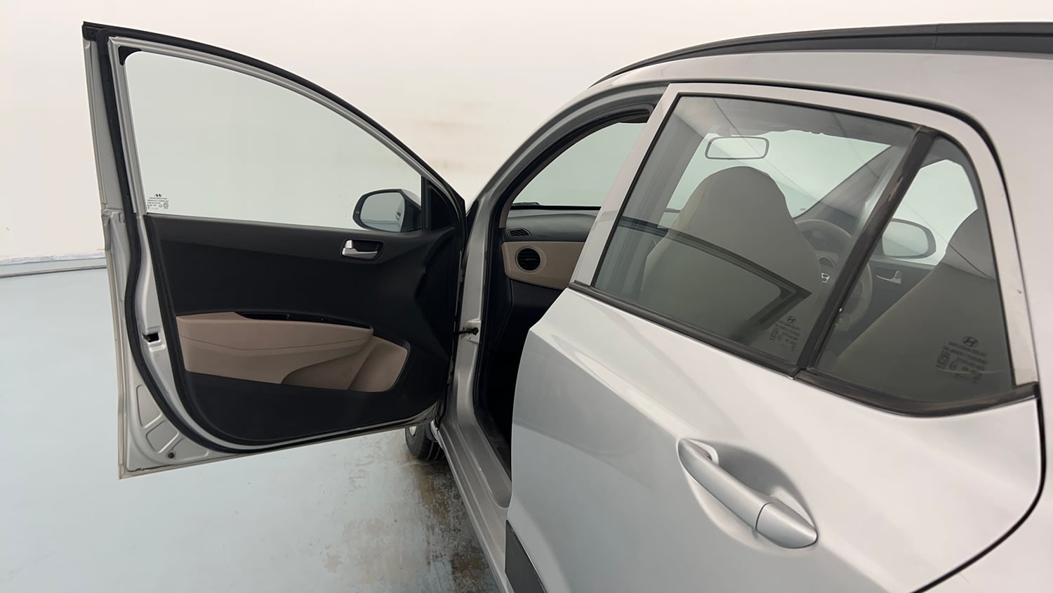 Used 2016 Hyundai Grand i10 Sportz 1.2 Kappa VTVT Petrol Manual interior LEFT FRONT DOOR OPEN VIEW