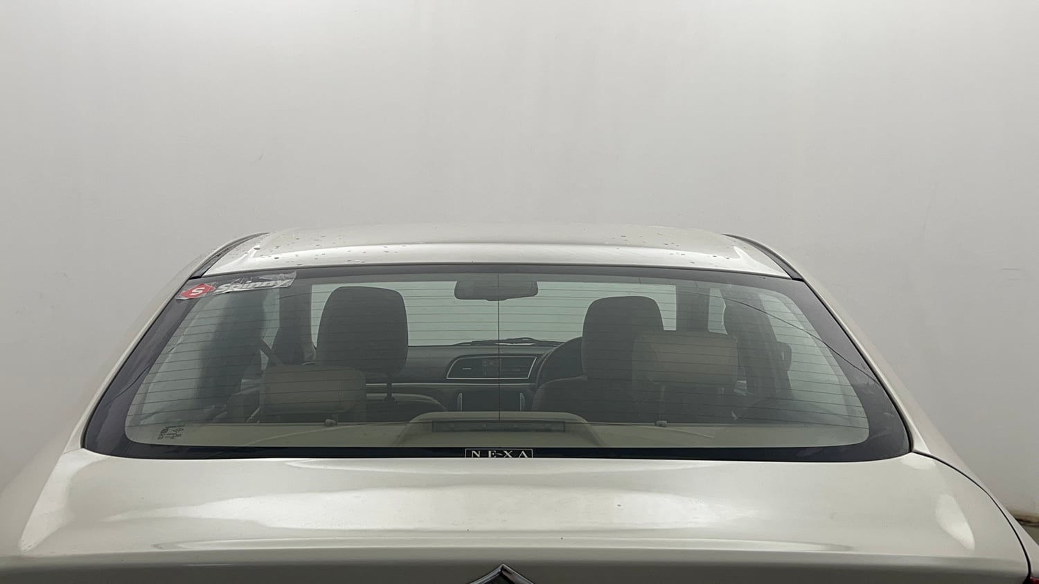 Used 2022 Maruti Suzuki Ciaz Alpha 1.5 Petrol Manual exterior BACK WINDSHIELD VIEW