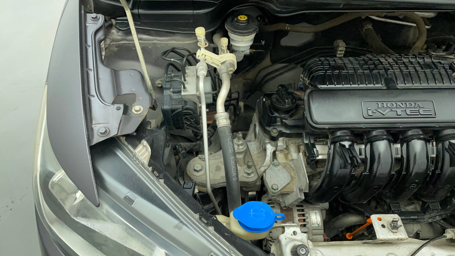 Used 2019 Honda Jazz VX CVT Petrol Petrol Automatic engine ENGINE RIGHT SIDE VIEW