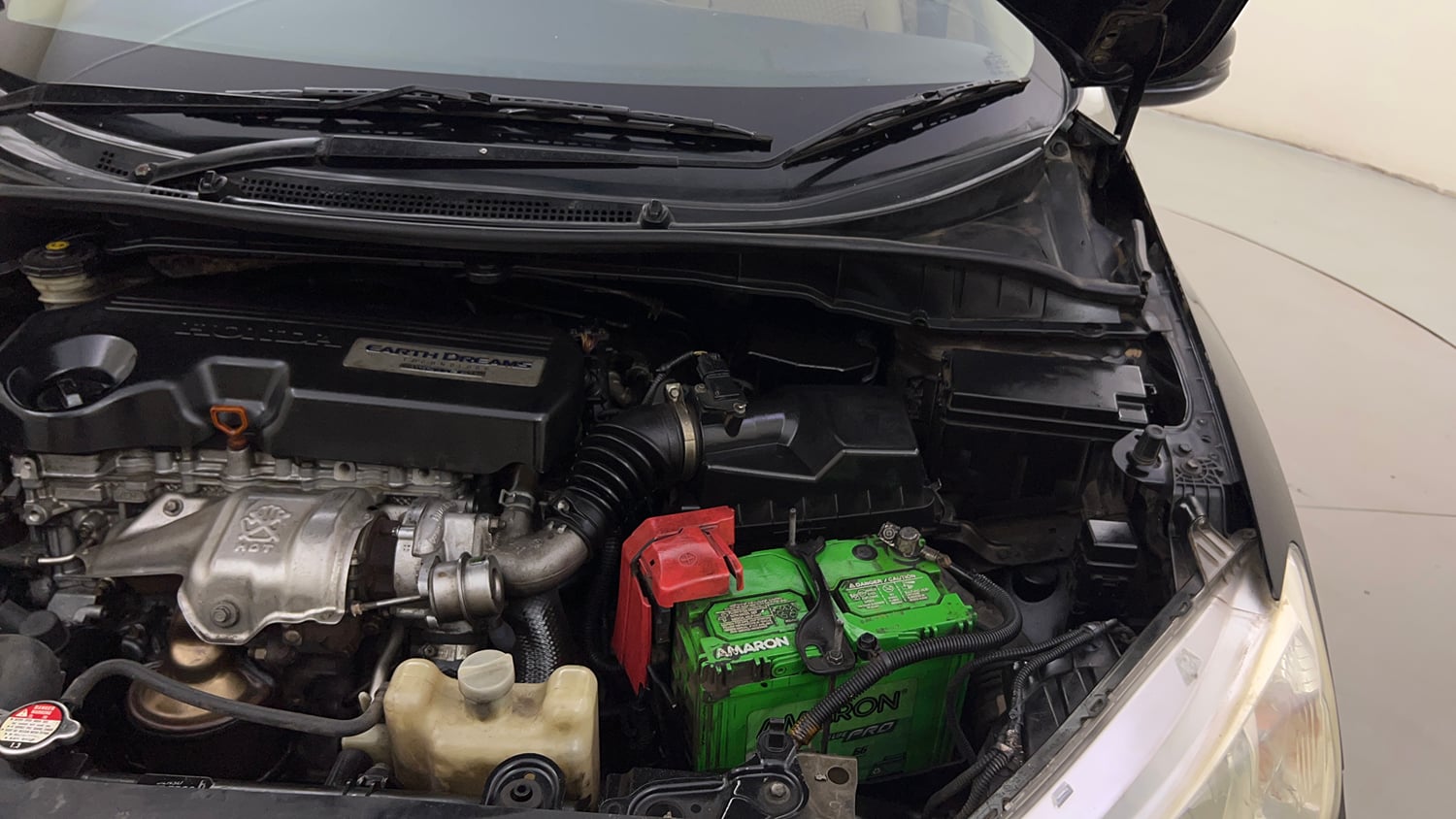 Used 2014 Honda City SV Diesel Diesel Manual engine ENGINE LEFT SIDE HINGE & APRON VIEW