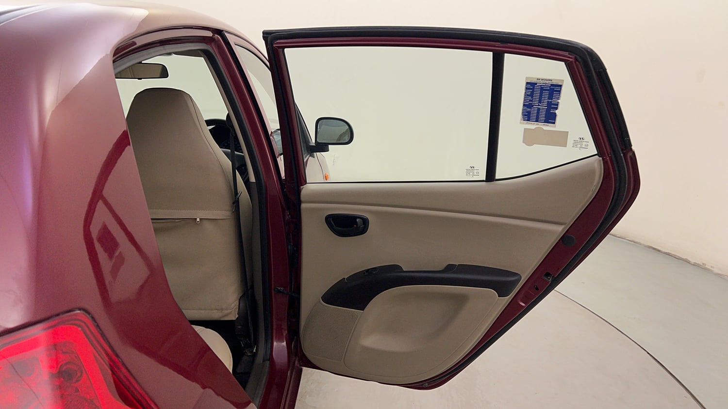 Used 2015 Hyundai i10 Magna 1.1 iRDE2 Petrol Manual interior RIGHT REAR DOOR OPEN VIEW