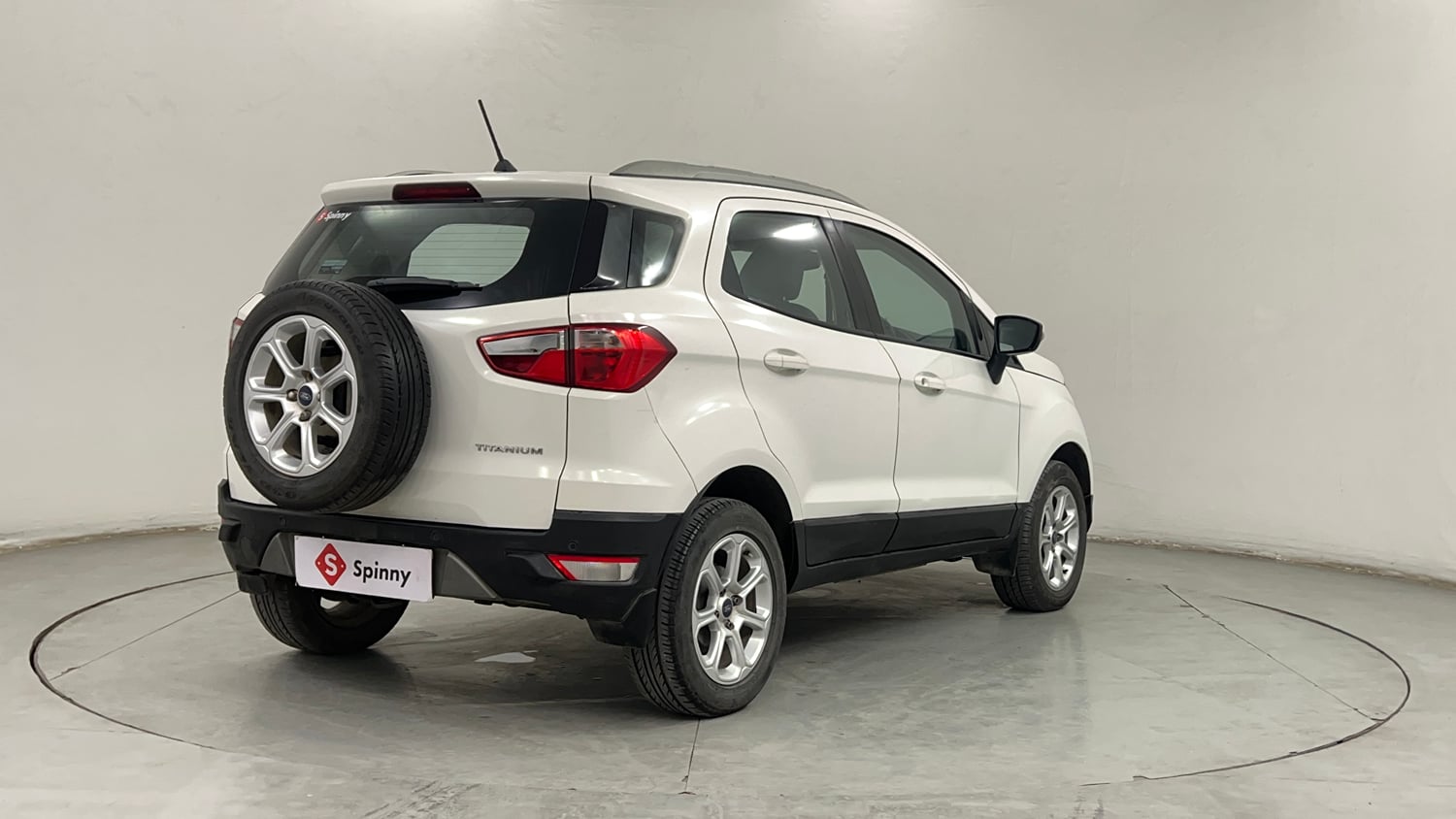 Used 2018 Ford EcoSport Titanium + 1.5L Ti-VCT AT Petrol Automatic exterior RIGHT REAR CORNER VIEW