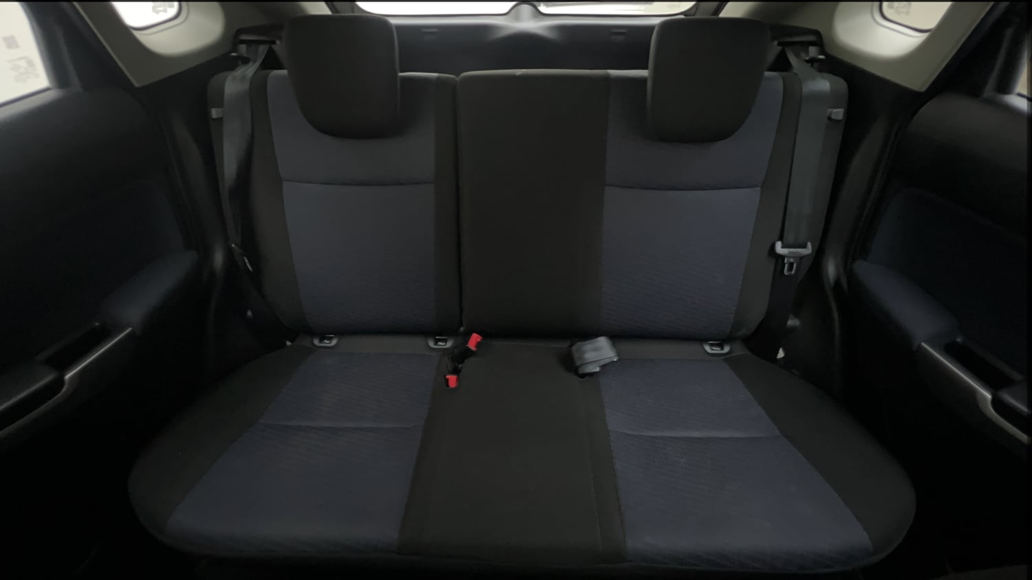 Used 2021 Maruti Suzuki Baleno Zeta Petrol Manual interior REAR SEAT CONDITION VIEW
