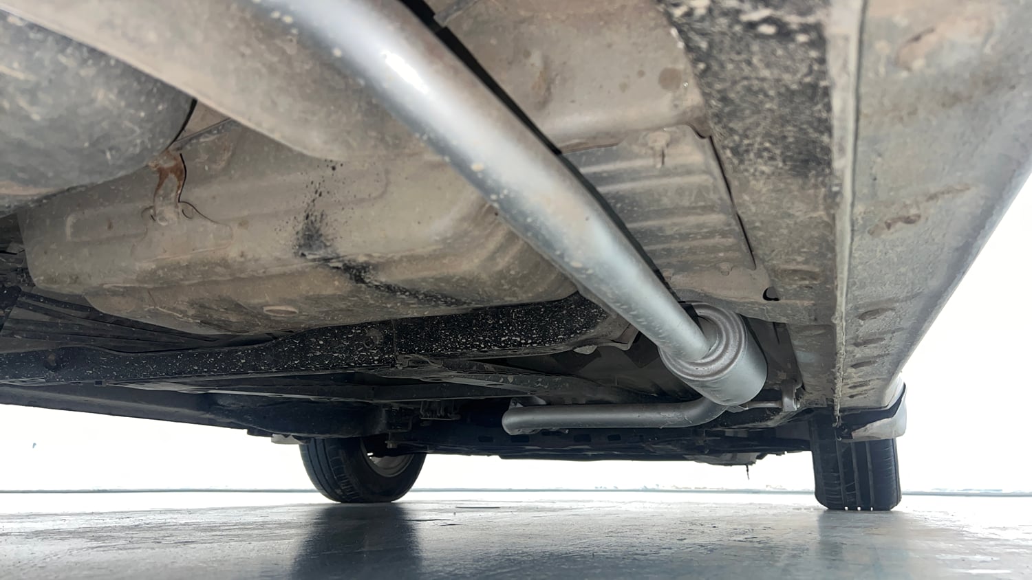 Used 2014 Honda City VX Petrol Manual extra REAR RIGHT UNDERBODY VIEW