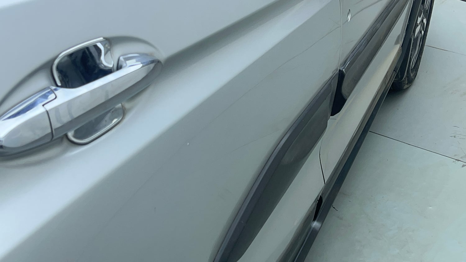 Used 2017 Honda WR-V VX MT Petrol Petrol Manual dents MINOR DENT