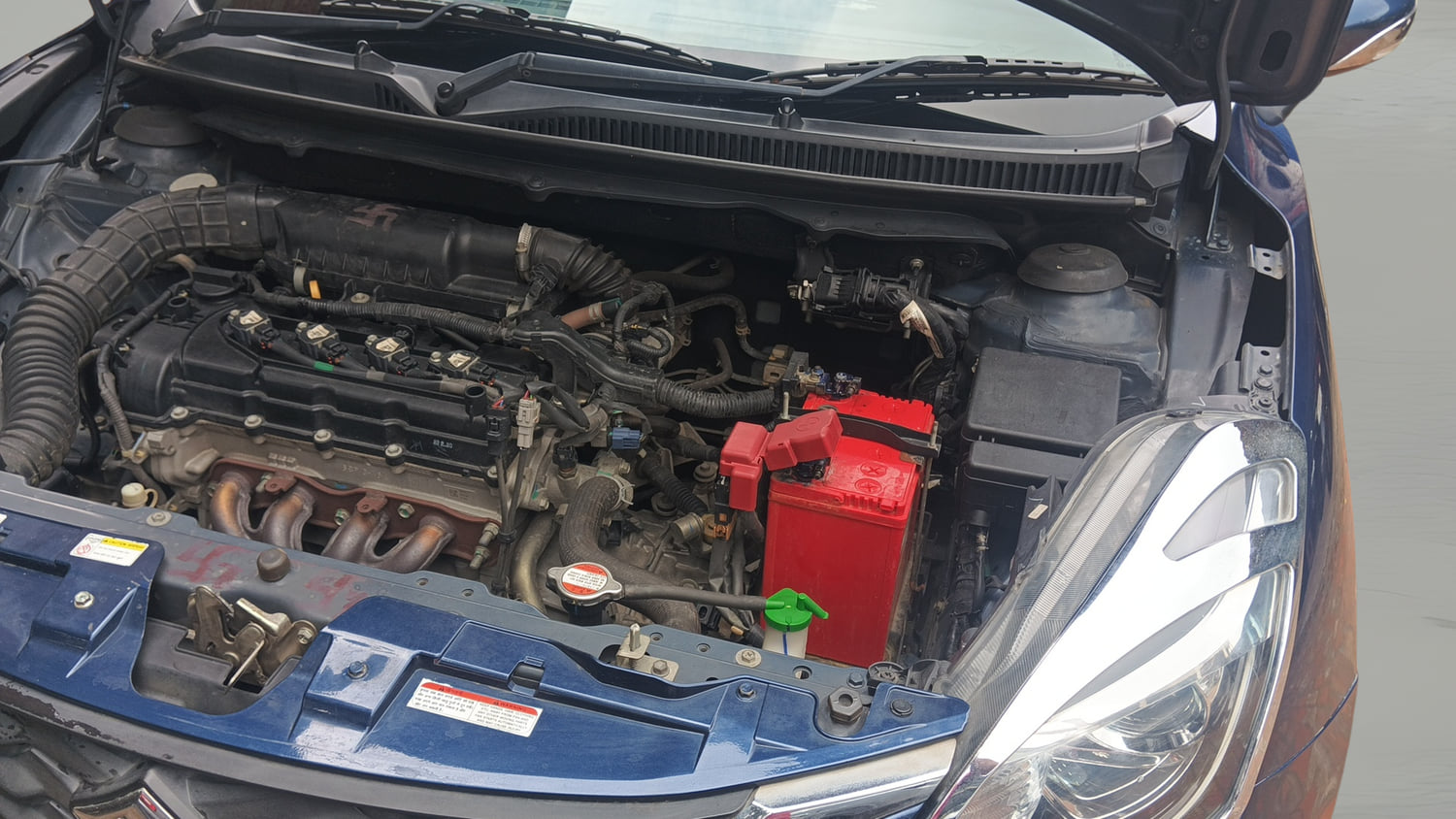 Used 2020 Maruti Suzuki Baleno Zeta Petrol Manual engine ENGINE LEFT SIDE VIEW