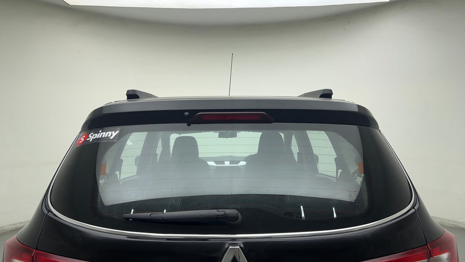 Used 2024 Renault Triber RXZ EASY-R AMT Petrol Automatic exterior BACK WINDSHIELD VIEW