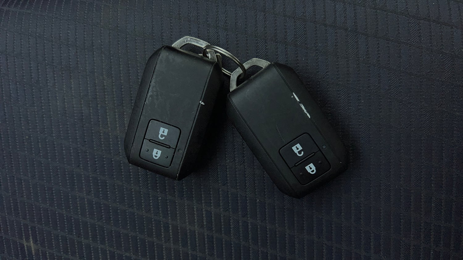 Used 2021 Maruti Suzuki Baleno Zeta Petrol Manual extra CAR KEY VIEW