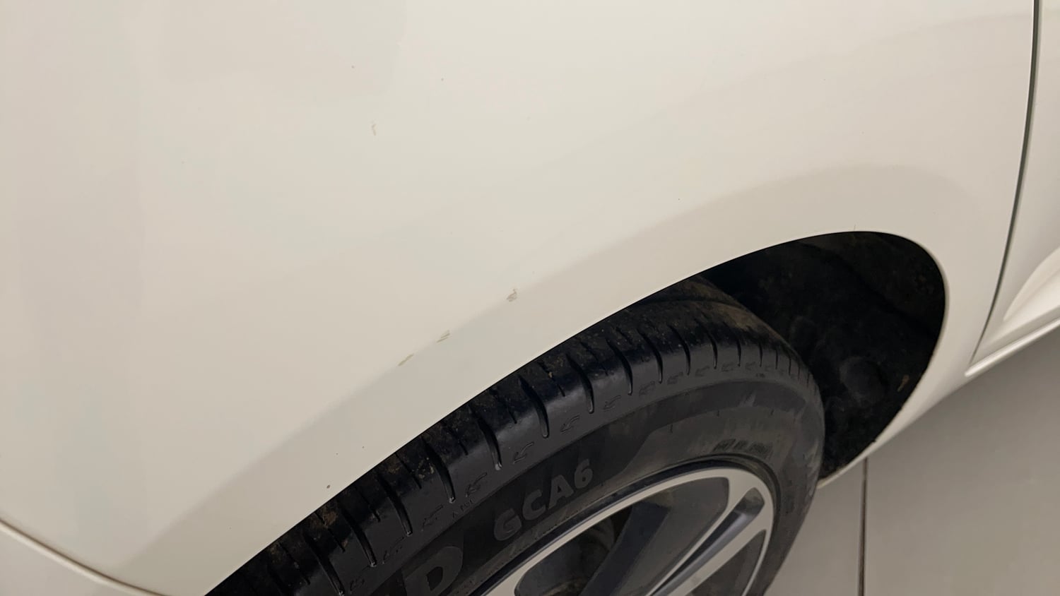 Used 2023 Tata Altroz XZA Petrol Petrol Automatic dents MINOR SCRATCH