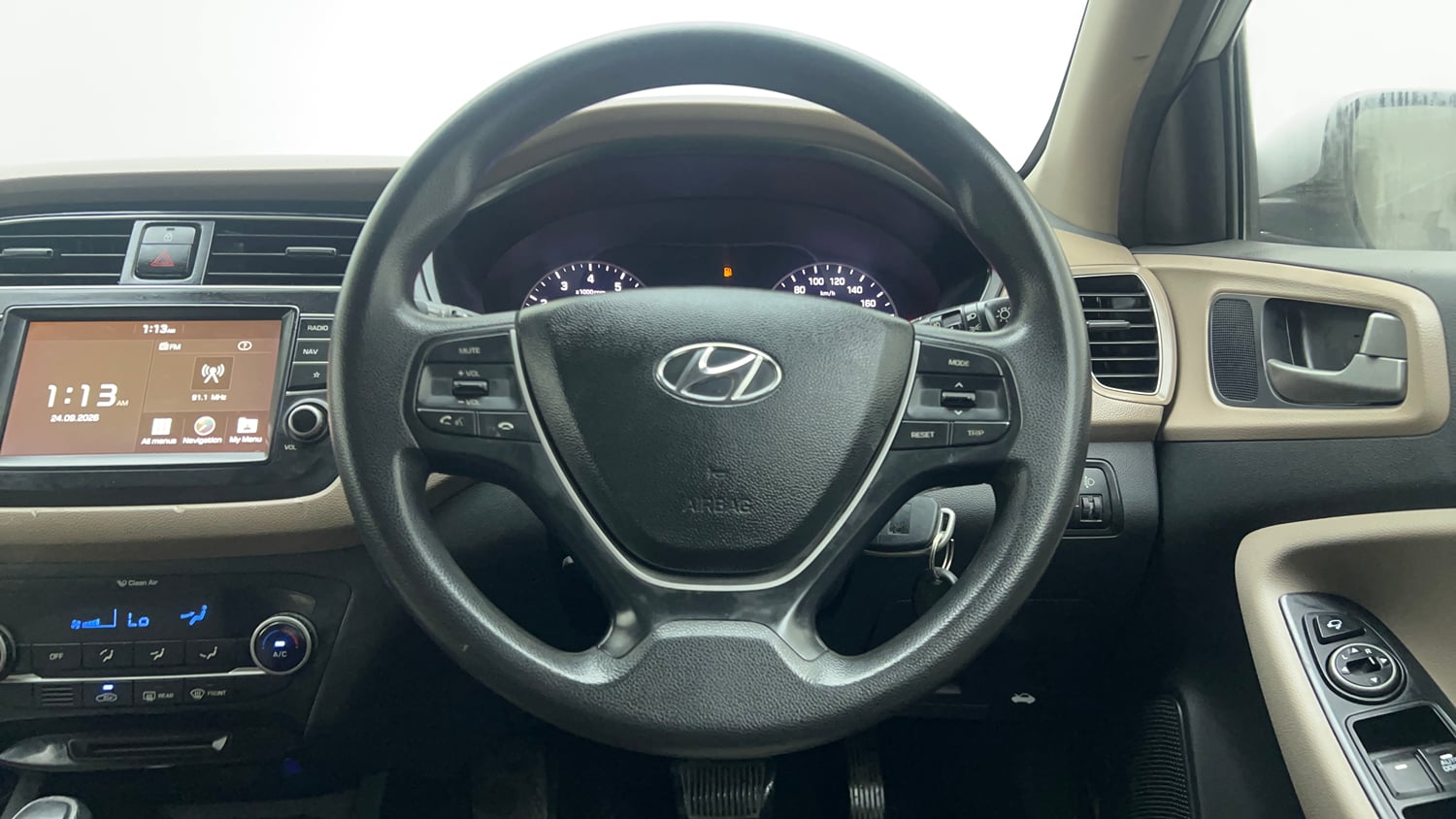 Used 2018 Hyundai Elite i20 Asta 1.2 AT Petrol Automatic interior STEERING VIEW