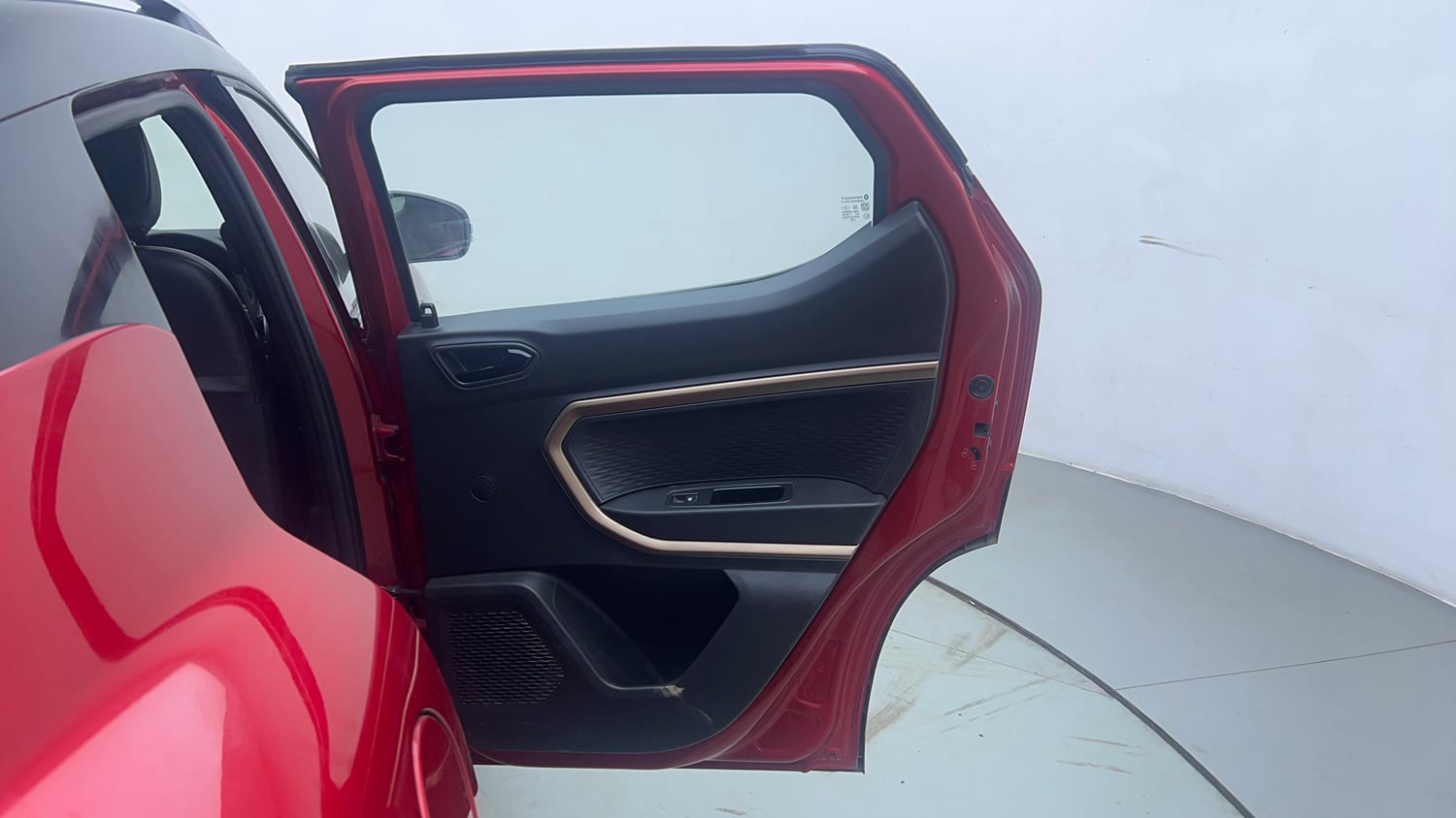 Used 2021 Renault Kiger RXT (O) MT Dual Tone Petrol Manual interior RIGHT REAR DOOR OPEN VIEW