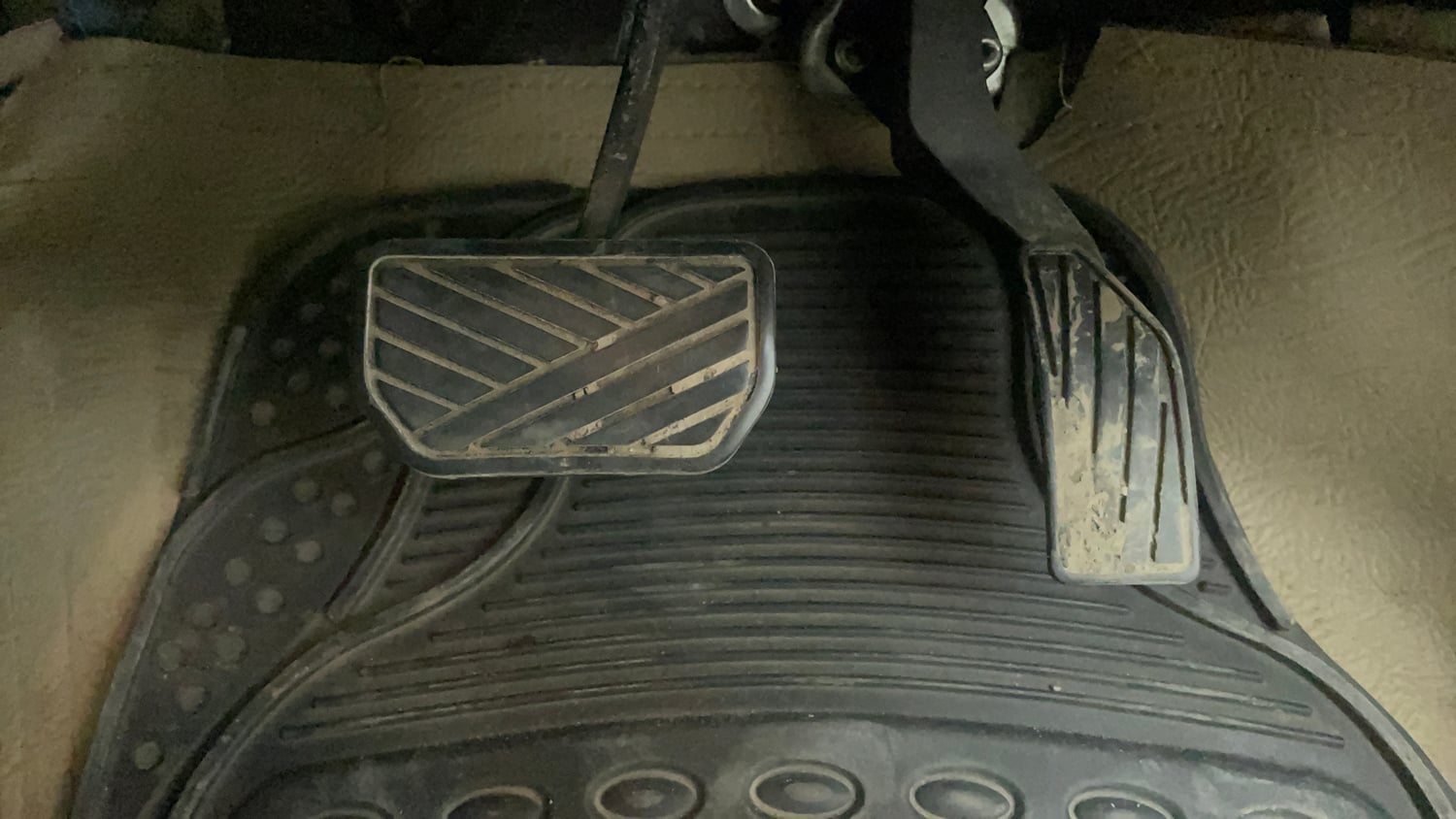 Used 2018 Maruti Suzuki Ciaz Delta 1.4 AT Petrol Automatic interior PEDALS VIEW