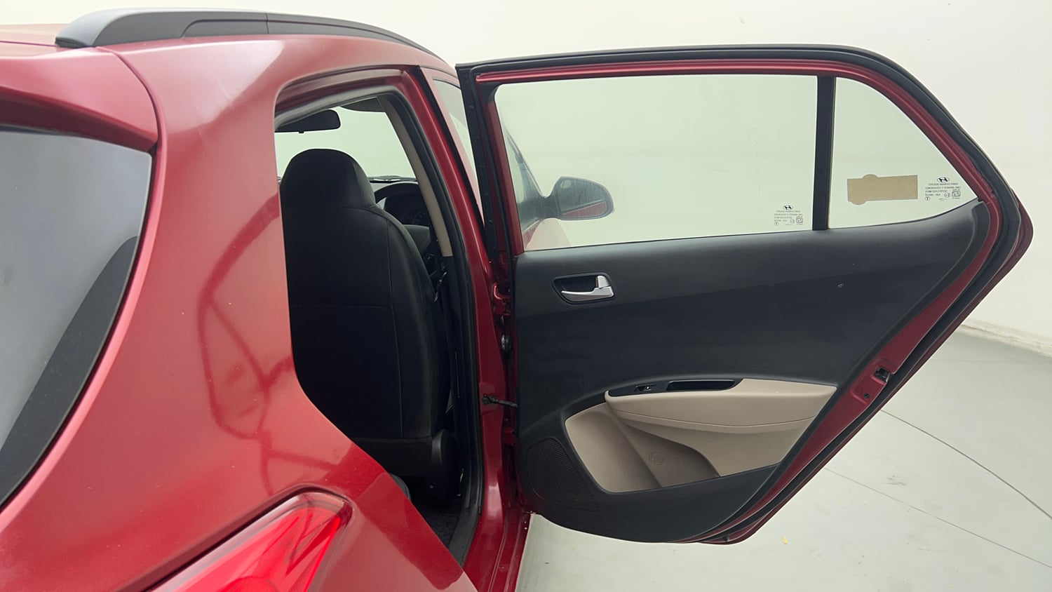 Used 2017 Hyundai Grand i10 Sportz (O) AT 1.2 Kappa VTVT Petrol Automatic interior RIGHT REAR DOOR OPEN VIEW