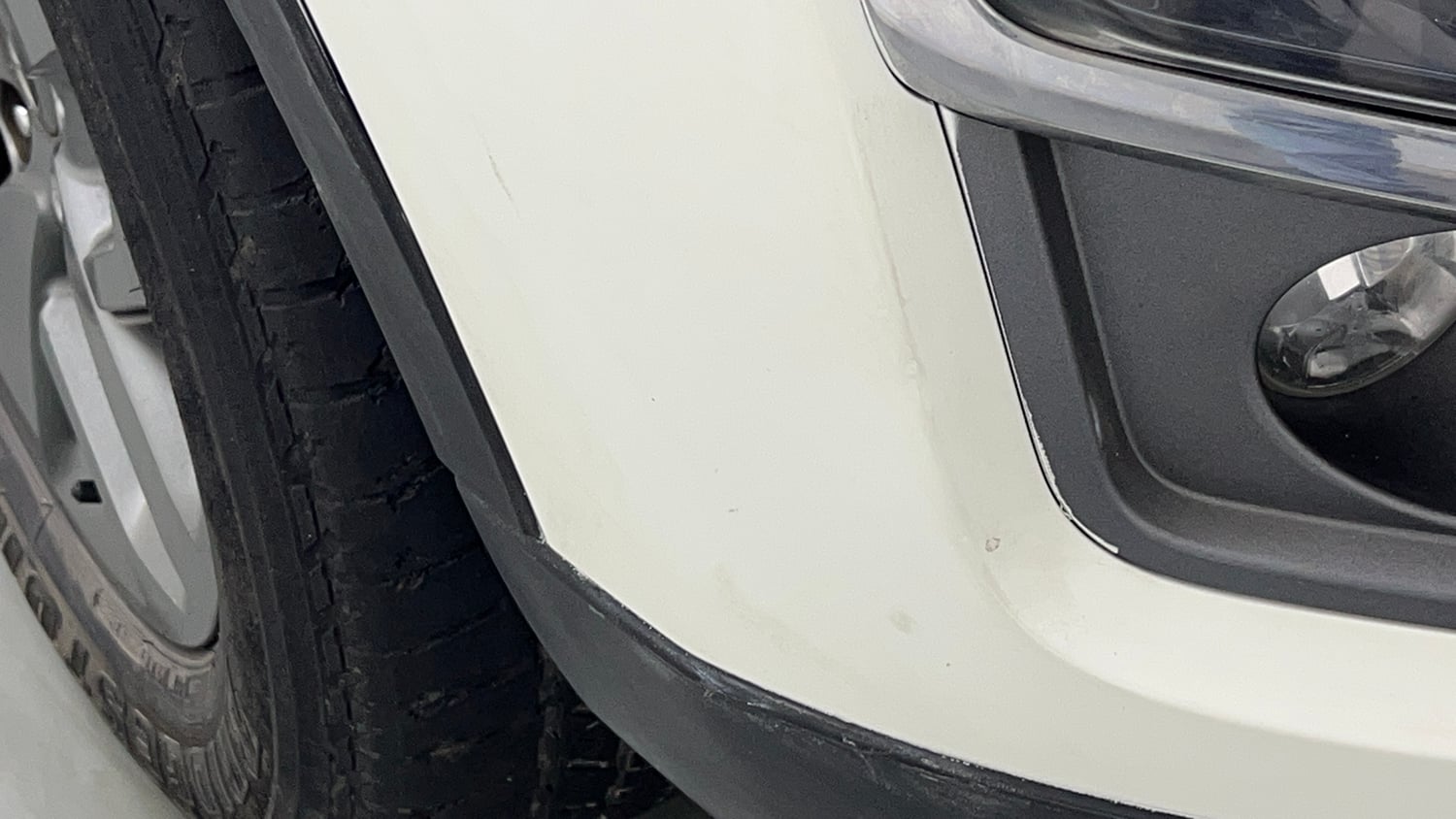 Used 2022 Tata Safari XTA Plus Diesel Automatic dents MINOR SCRATCH