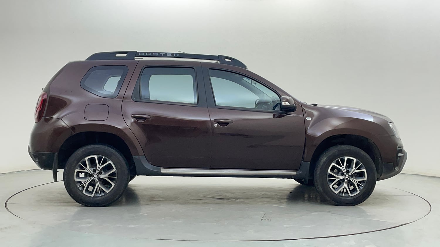 Used 2021 Renault Duster RXZ 1.5 Petrol MT Petrol Manual exterior RIGHT SIDE VIEW