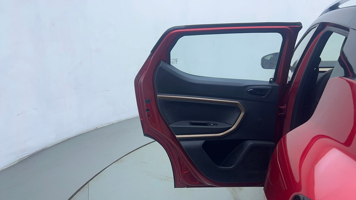 Used 2021 Renault Kiger RXT (O) MT Dual Tone Petrol Manual interior LEFT REAR DOOR OPEN VIEW