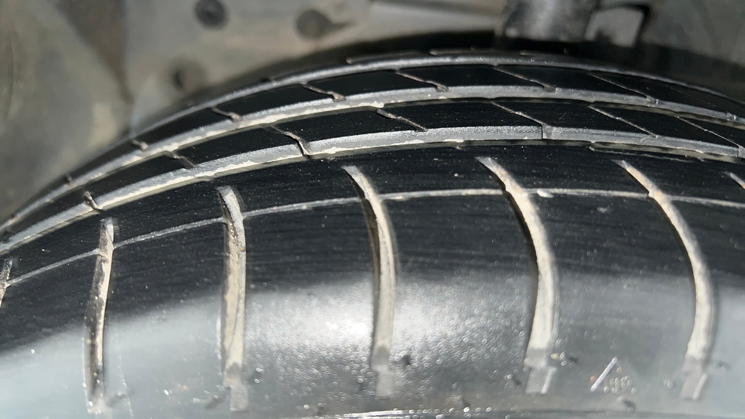 Used 2019 Ford Figo Aspire Trend Plus 1.5 TDCi Diesel Manual tyres LEFT FRONT TYRE TREAD VIEW