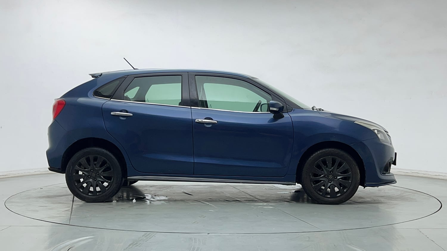 Used 2017 Maruti Suzuki Baleno RS 1.0 Petrol Manual exterior RIGHT SIDE VIEW