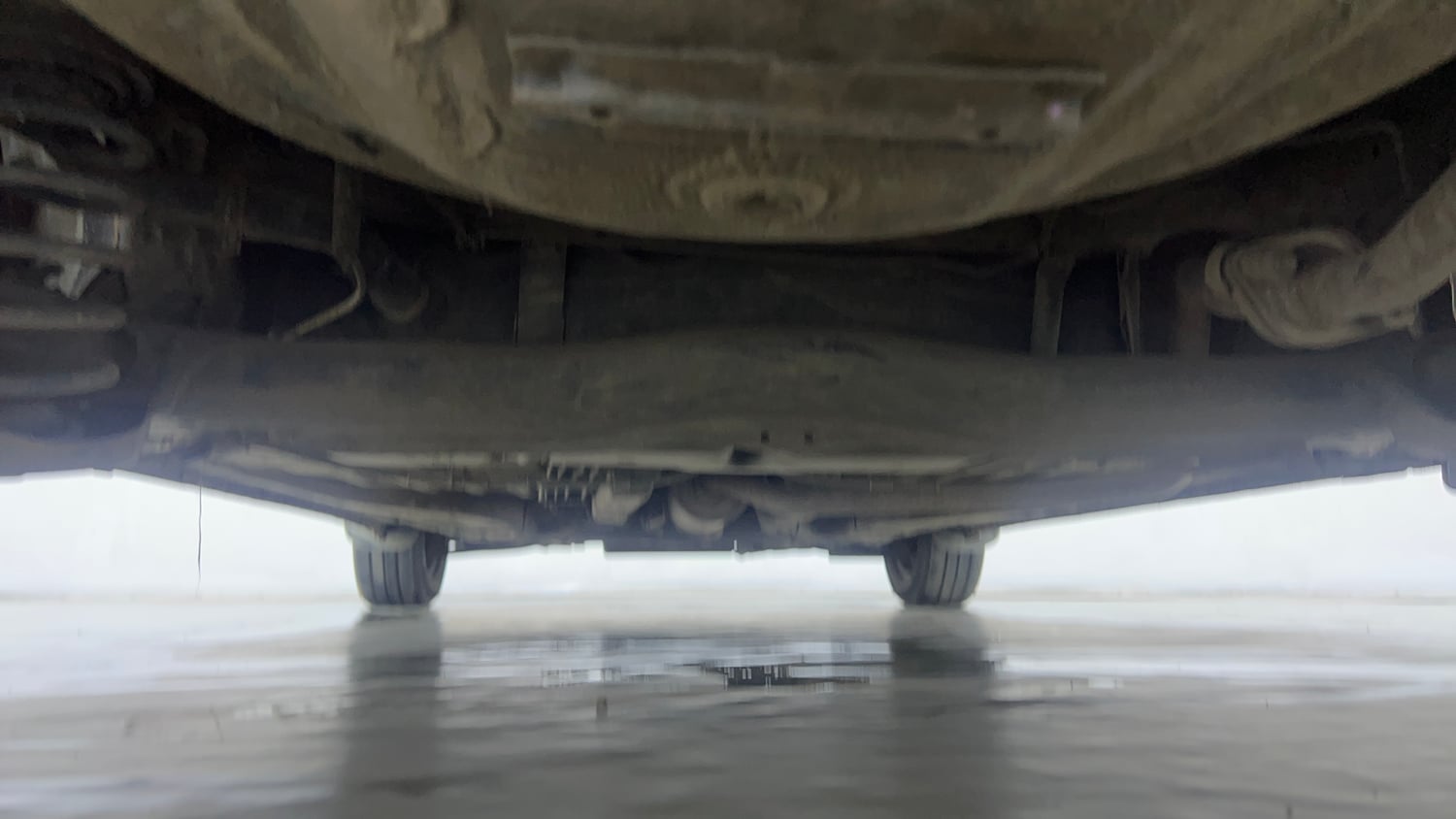 Used 2014 Honda Amaze 1.2 S i-VTEC CNG (Outside Fitted) Cng Manual extra REAR UNDERBODY VIEW (TAKEN FROM REAR)