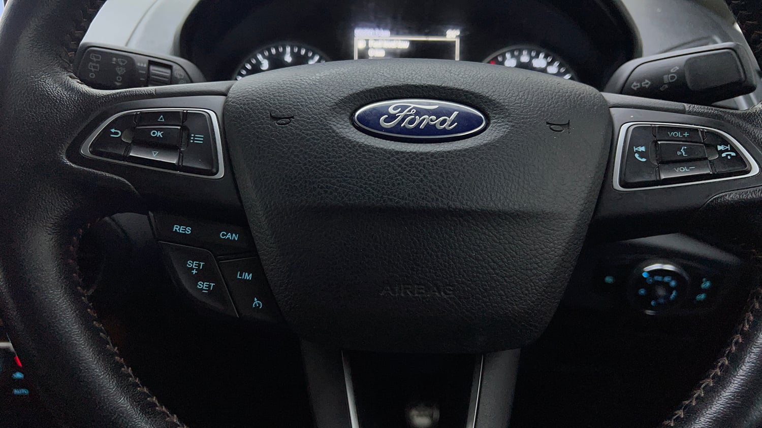 Used 2018 Ford EcoSport Titanium + 1.5L Ti-VCT Petrol Manual top_features Airbags