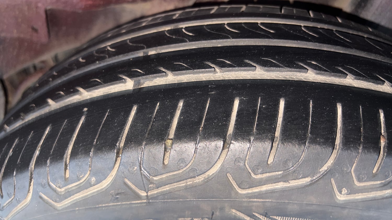 Used 2018 Honda City V CVT Petrol Petrol Automatic tyres LEFT REAR TYRE TREAD VIEW