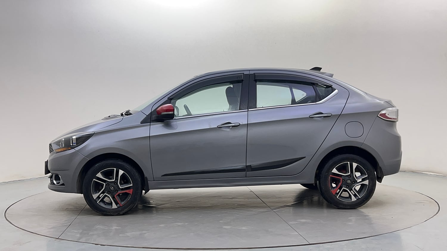 Used 2019 Tata Tigor Revotron XZ+ Petrol Manual exterior LEFT SIDE VIEW