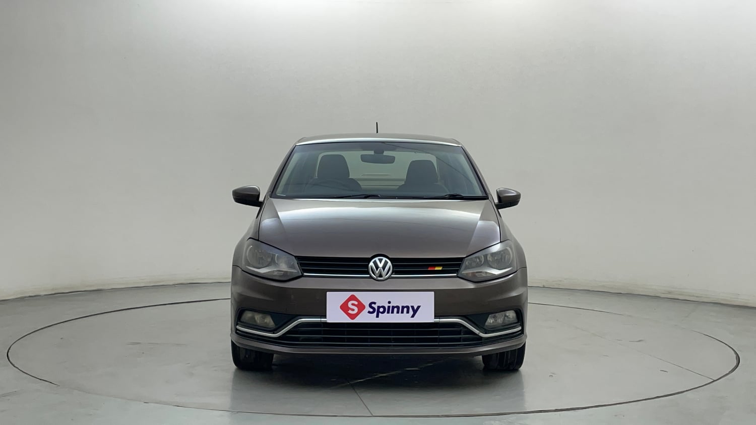 Used 2018 Volkswagen Ameo Highline 1.5L AT Diesel Automatic exterior FRONT VIEW