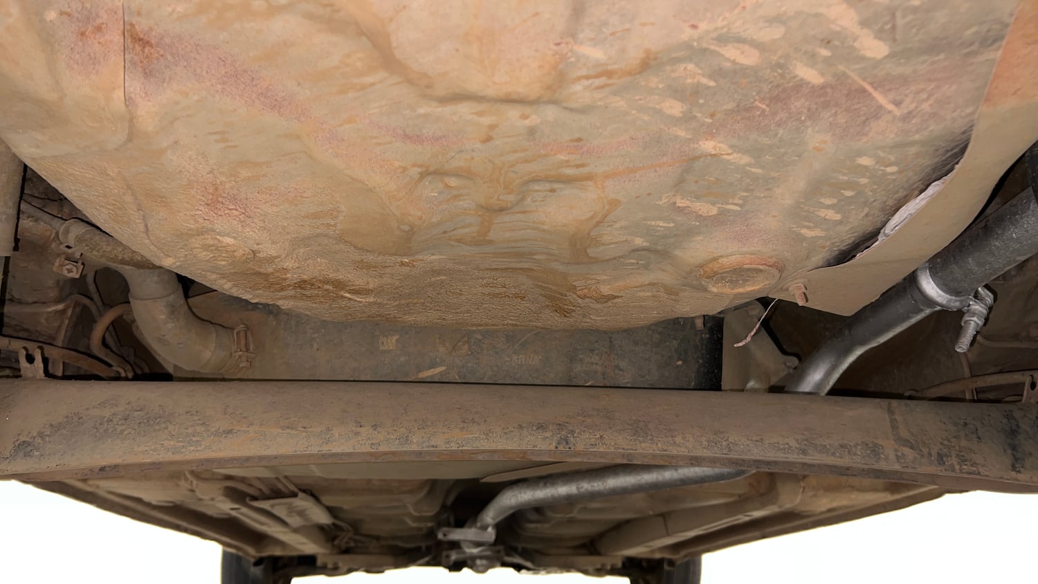 Used 2015 Hyundai i10 Magna 1.1 iRDE2 Petrol Manual extra REAR UNDERBODY VIEW (TAKEN FROM REAR)