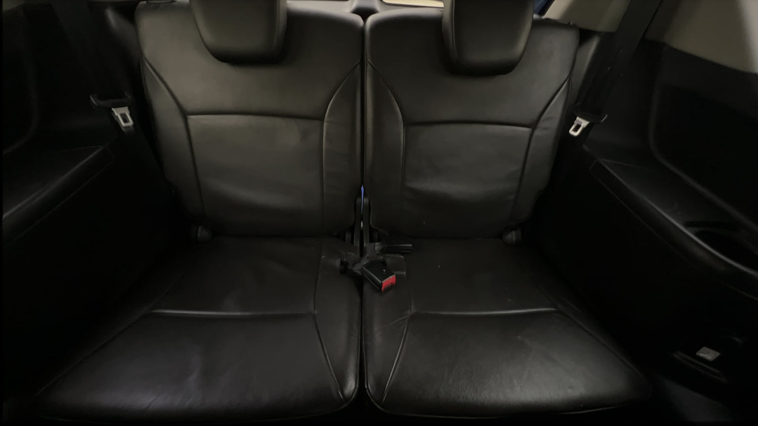 Used 2020 Maruti Suzuki XL6 Alpha AT Petrol Petrol Automatic interior THIRD ROW SEAT