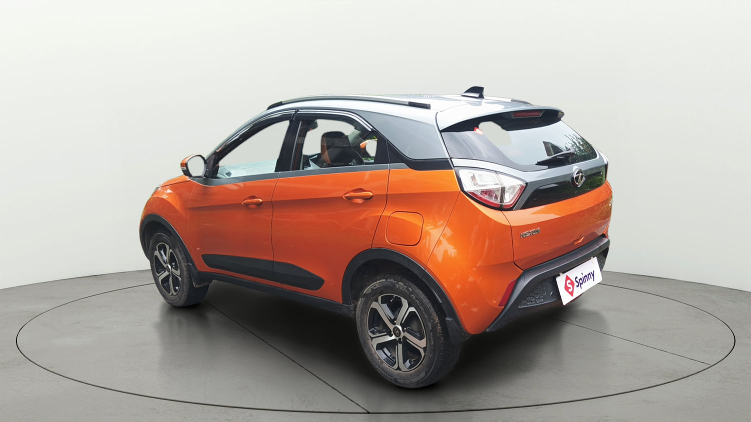 Used 2018 Tata Nexon XZ Plus Diesel Dual Tone Diesel Manual exterior LEFT REAR CORNER VIEW