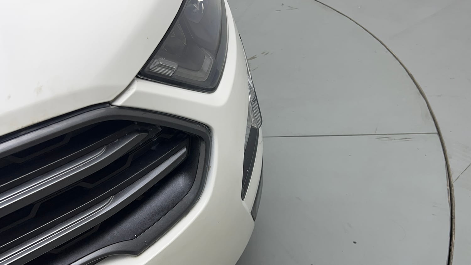Used 2018 Ford EcoSport Titanium + 1.5L Ti-VCT Petrol Manual dents MINOR SCRATCH