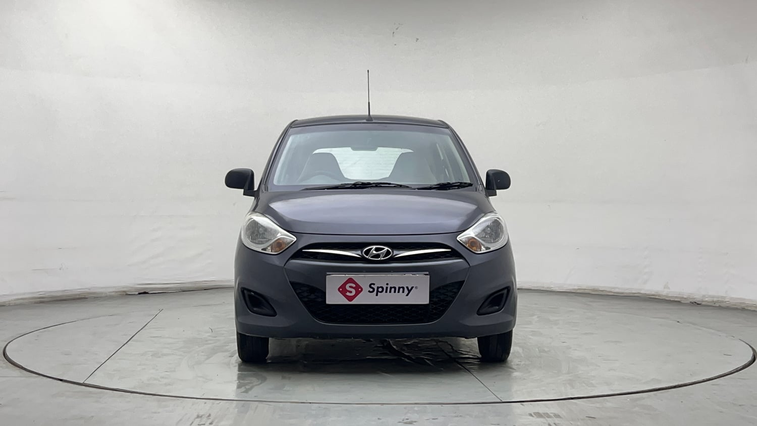 Used 2015 Hyundai i10 Magna 1.1 CNG (Outside Fitted) Cng Manual exterior FRONT VIEW