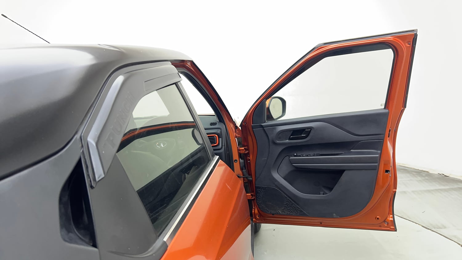 Used 2022 Tata Punch Adventure MT Petrol Manual interior RIGHT FRONT DOOR OPEN VIEW