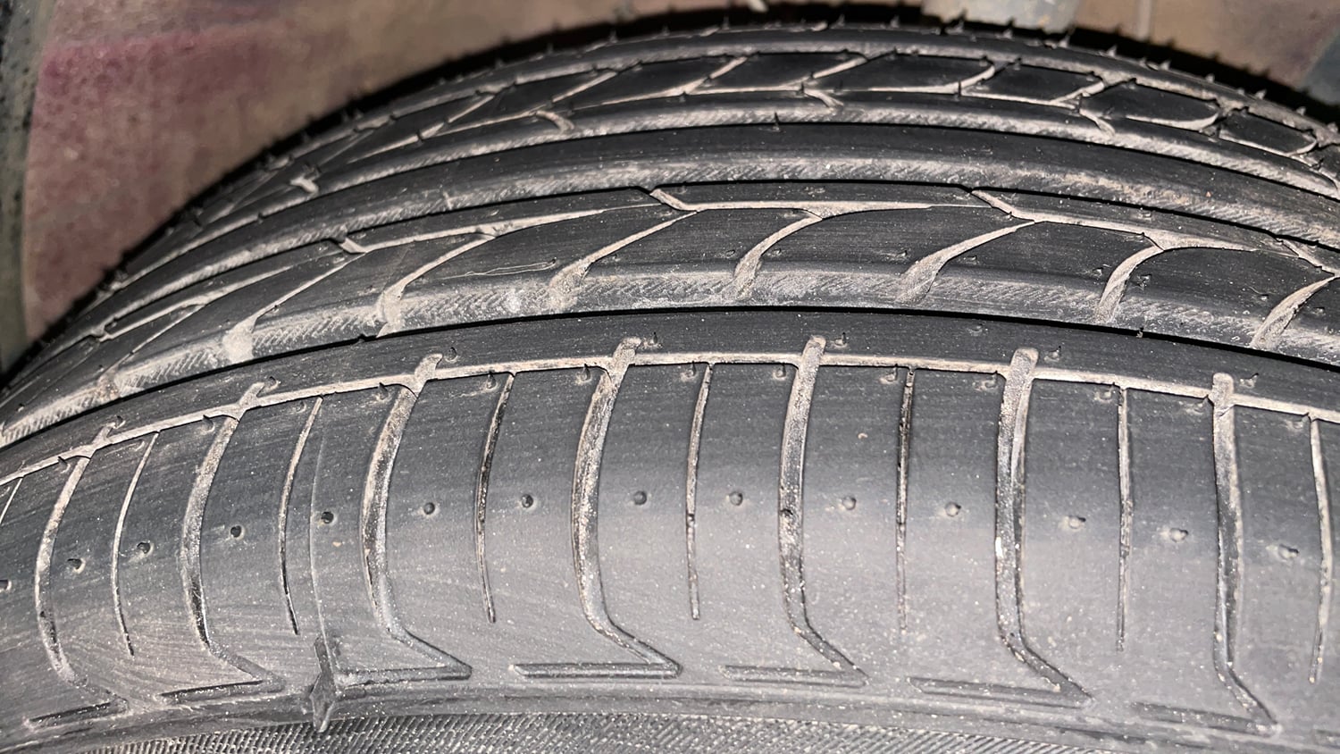 Used 2019 hyundai Venue SX 1.0 Turbo Petrol Petrol Manual tyres RIGHT FRONT TYRE TREAD VIEW