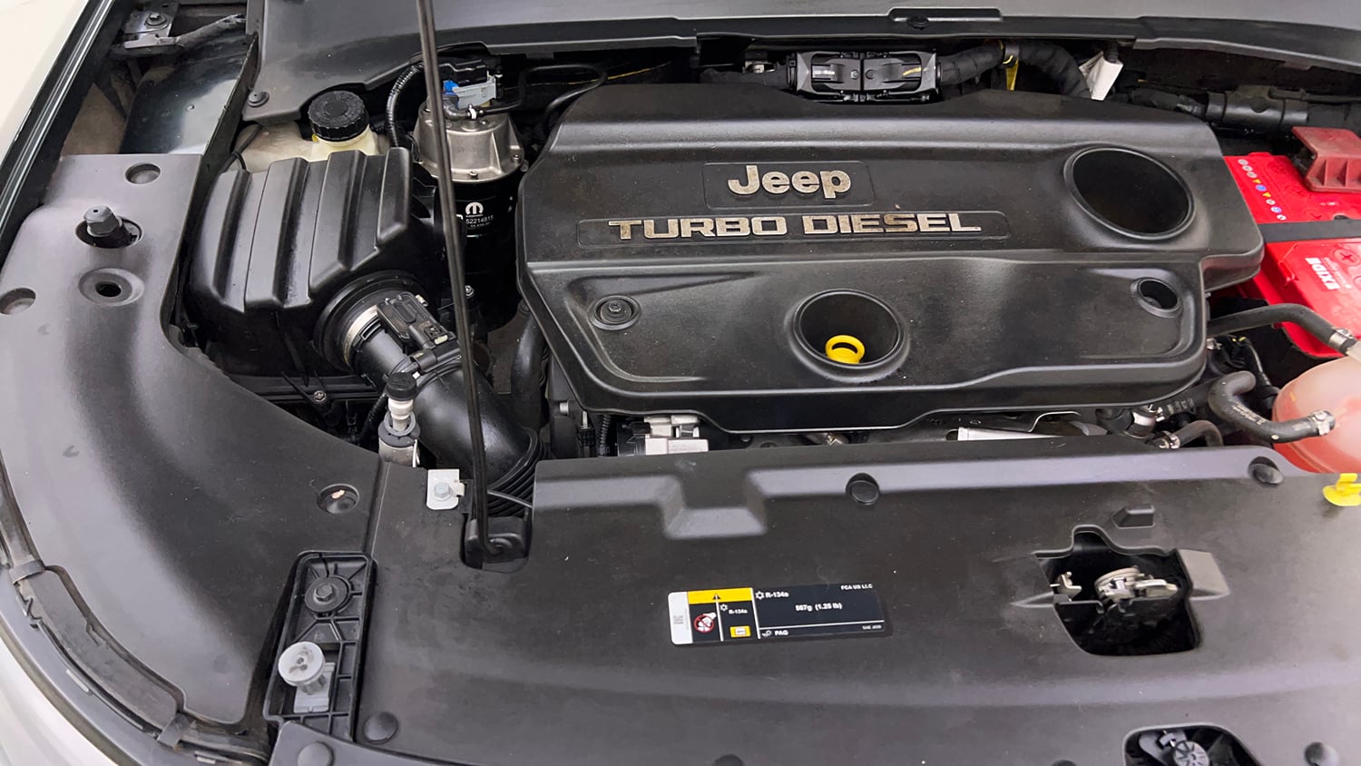 Used 2023 Jeep Compass Limited (O) 2.0 Diesel Diesel Manual engine ENGINE RIGHT SIDE VIEW
