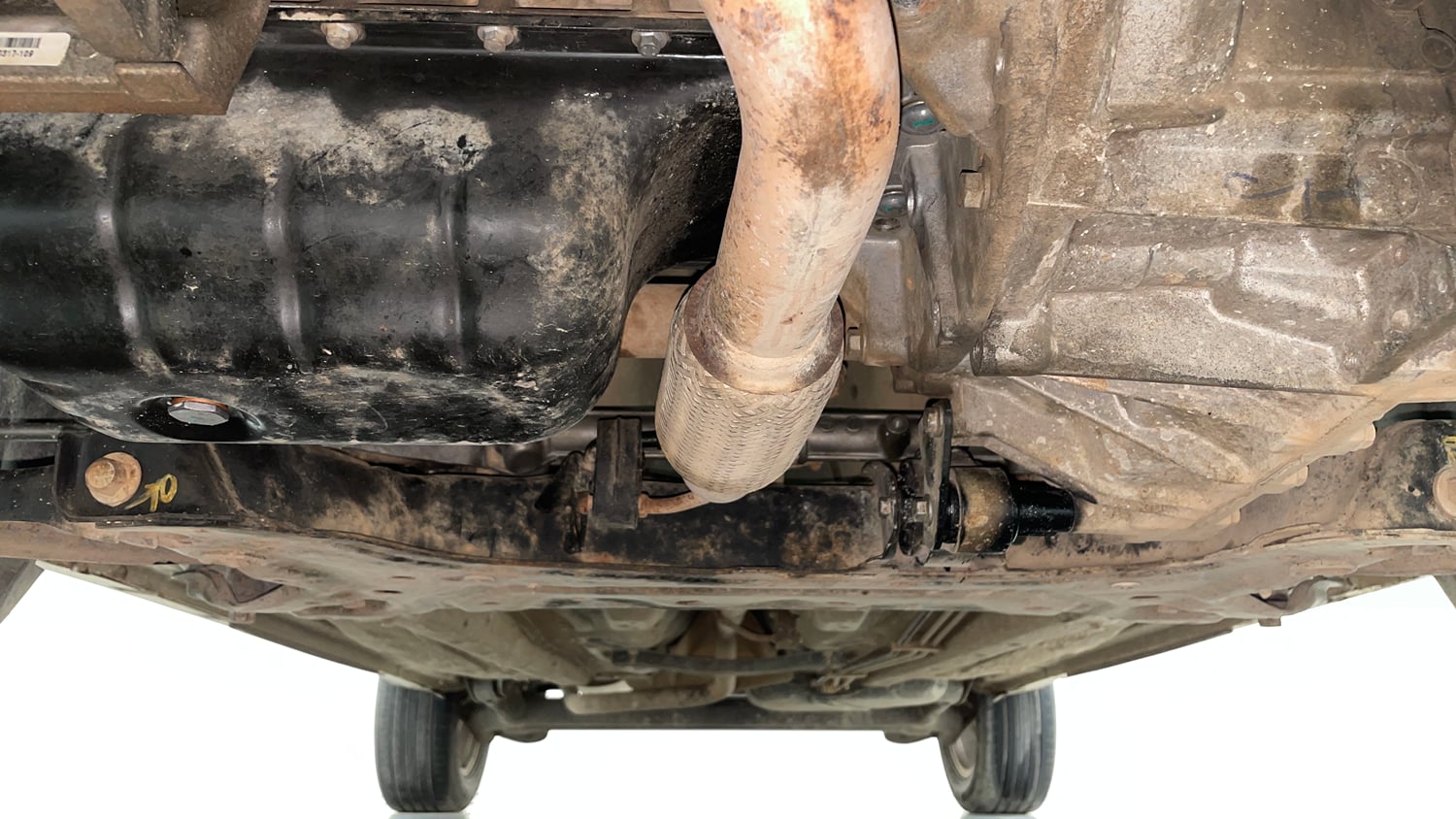 Used 2017 Ford EcoSport Titanium 1.5L TDCi Diesel Manual extra FRONT LEFT UNDERBODY VIEW