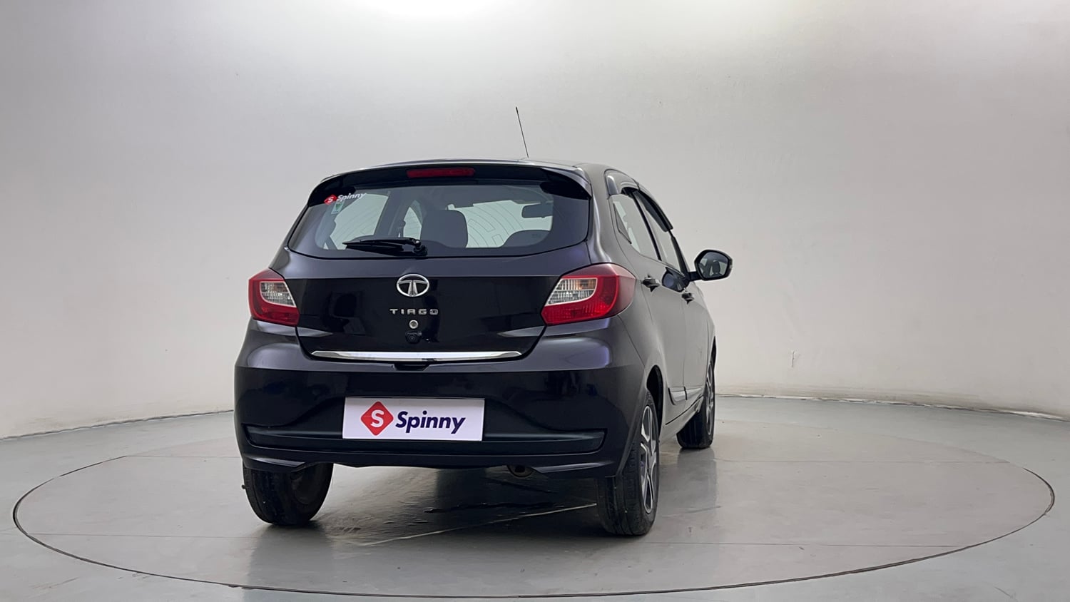 Used 2023 Tata Tiago XZA Plus Petrol Automatic exterior RIGHT REAR CORNER VIEW