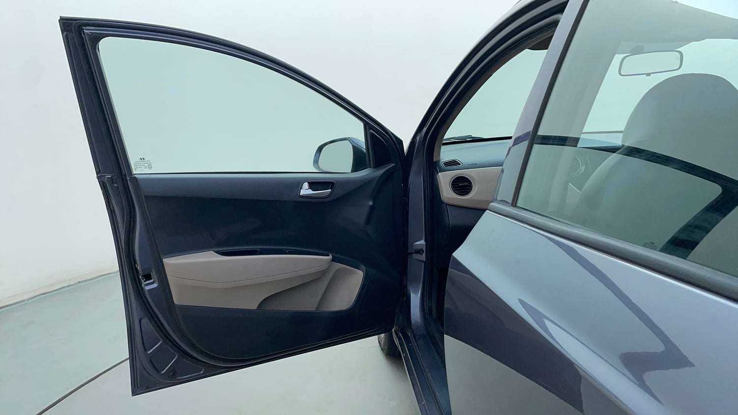 Used 2019 Hyundai Grand i10 Asta 1.2 Kappa VTVT Petrol Manual interior LEFT FRONT DOOR OPEN VIEW