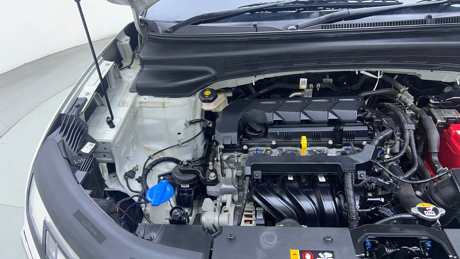 Used 2024 Hyundai Creta 1.5 MPi Petrol MT E Petrol Manual engine ENGINE RIGHT SIDE VIEW